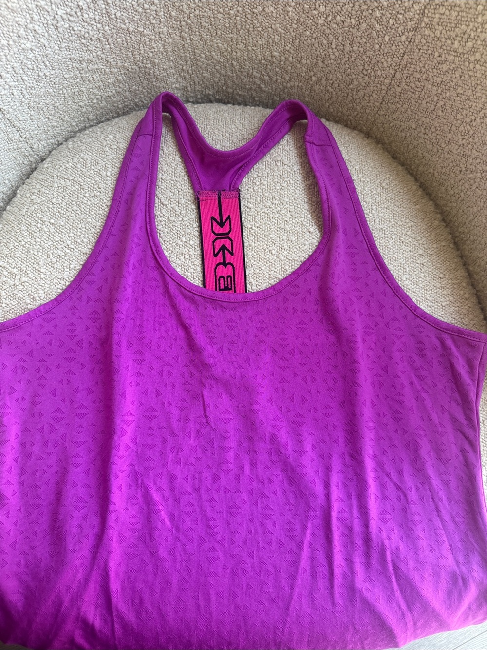 RBX performance Racerback Top  magenta  size L super sexy